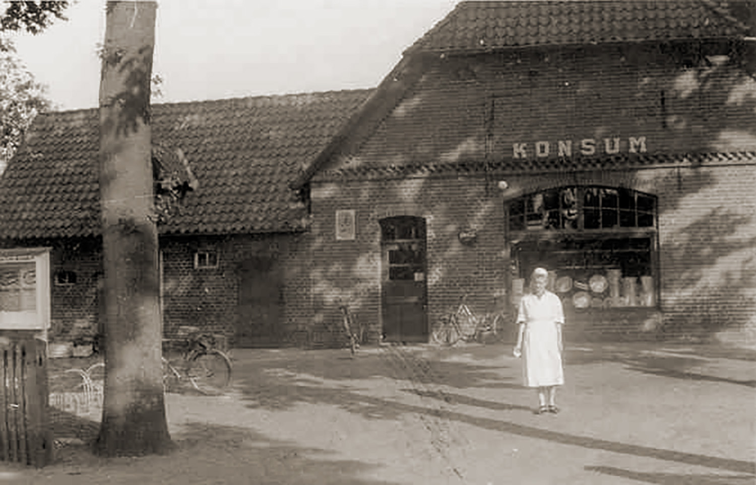 Konsum, später VIVO Dietrich Bokelmann